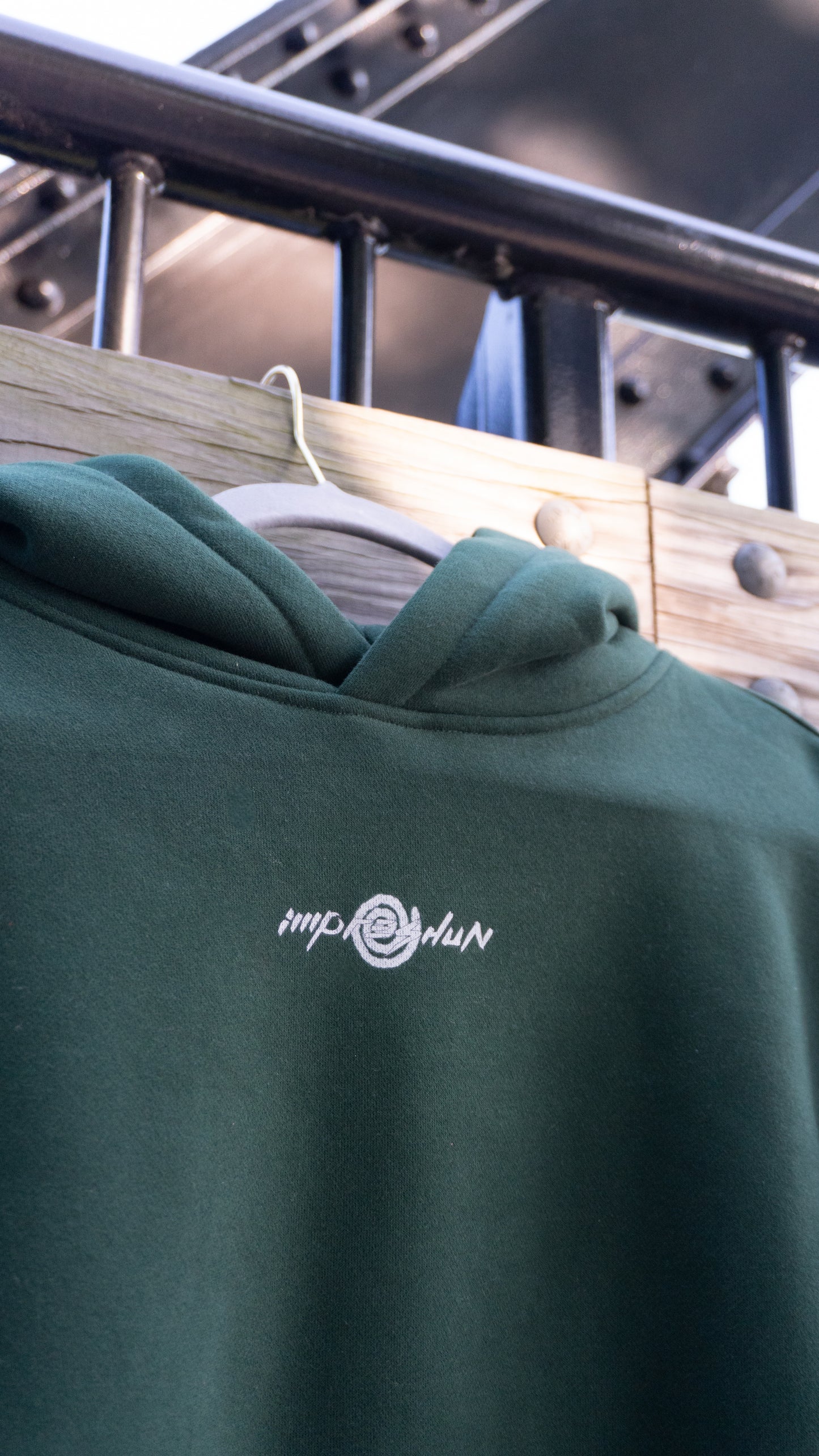 Green "Thorn" Pullover