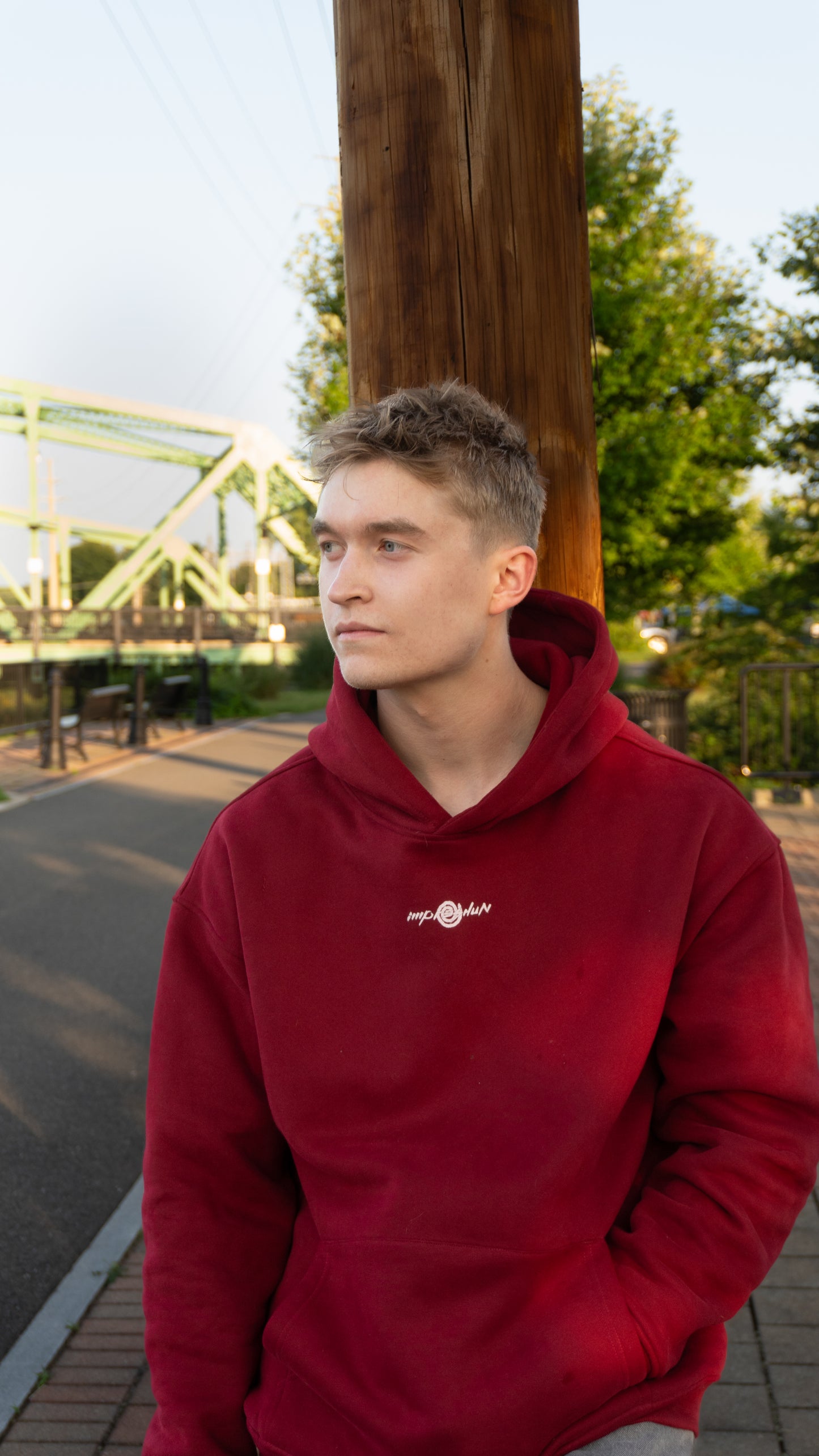 Red "Thorn" Pullover