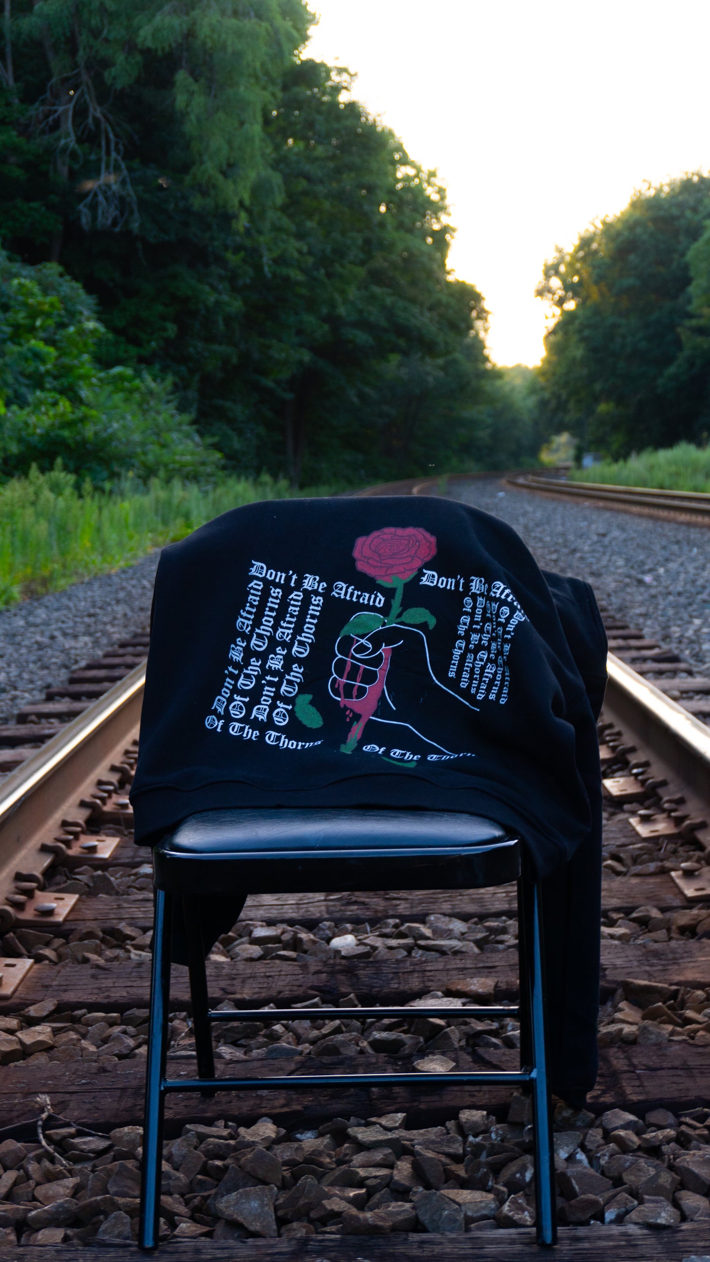 Black "Thorn" Pullover